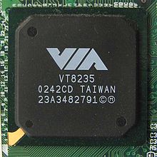 https://upload.wikimedia.org/wikipedia/commons/thumb/e/ed/Sb_vt8235.jpg/220px-Sb_vt8235.jpg